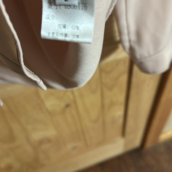 Chic Light Pink Button-Up Blouse - Picture 5 of 5